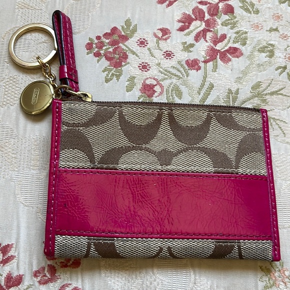 Vintage coach ID holder - Picture 1 of 6